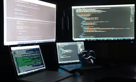 Async Patterns cho Claude API — Queue, Worker va Concurrent Processing